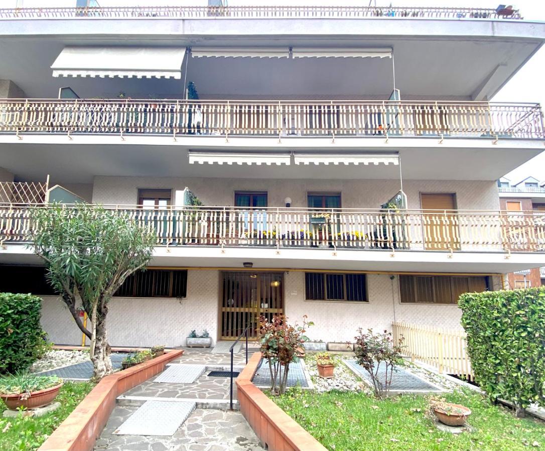 Monolocale Con Terrazzo Alle Porte Di Milano Бресо Екстериор снимка